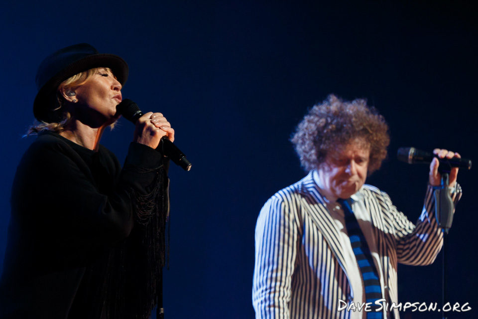 Leo Sayer and Lulu together live at the Civic Theatre, Auckland, New Zealand